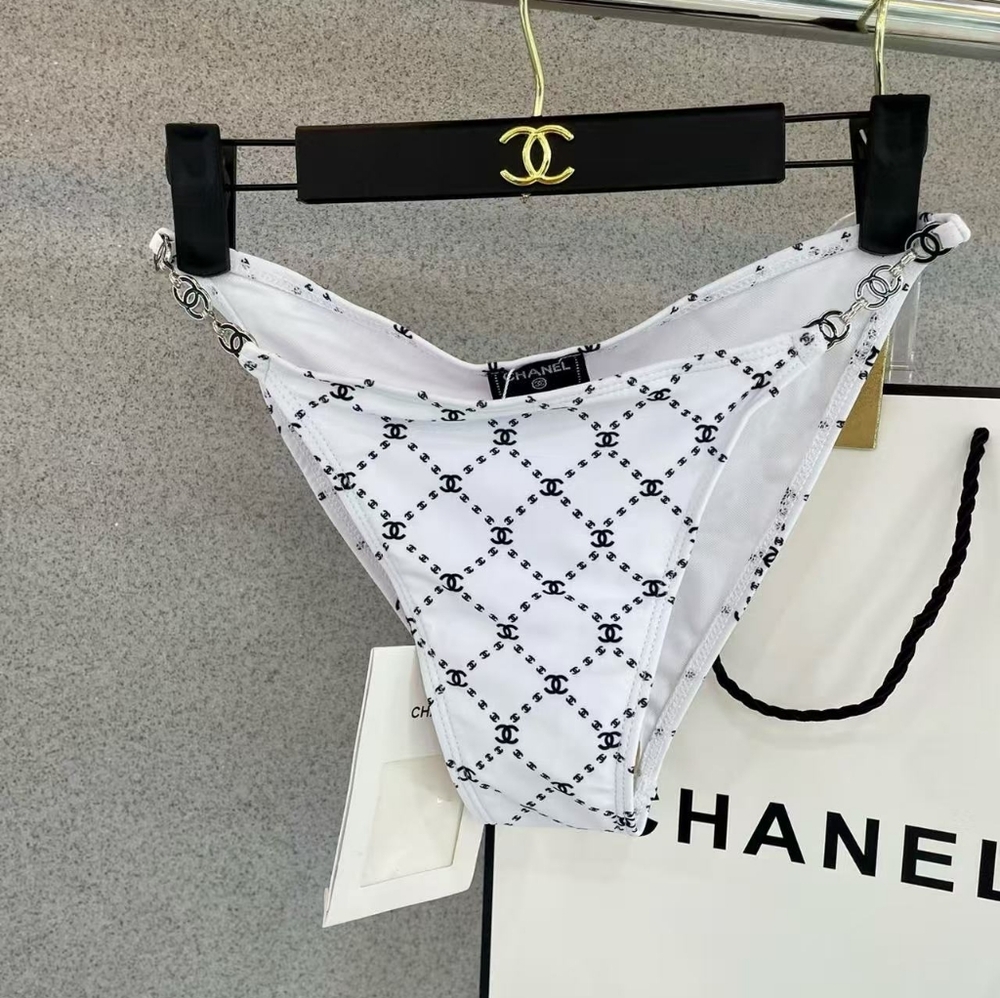 Chanel Interlocking Cc Triangle Bikini - image 4